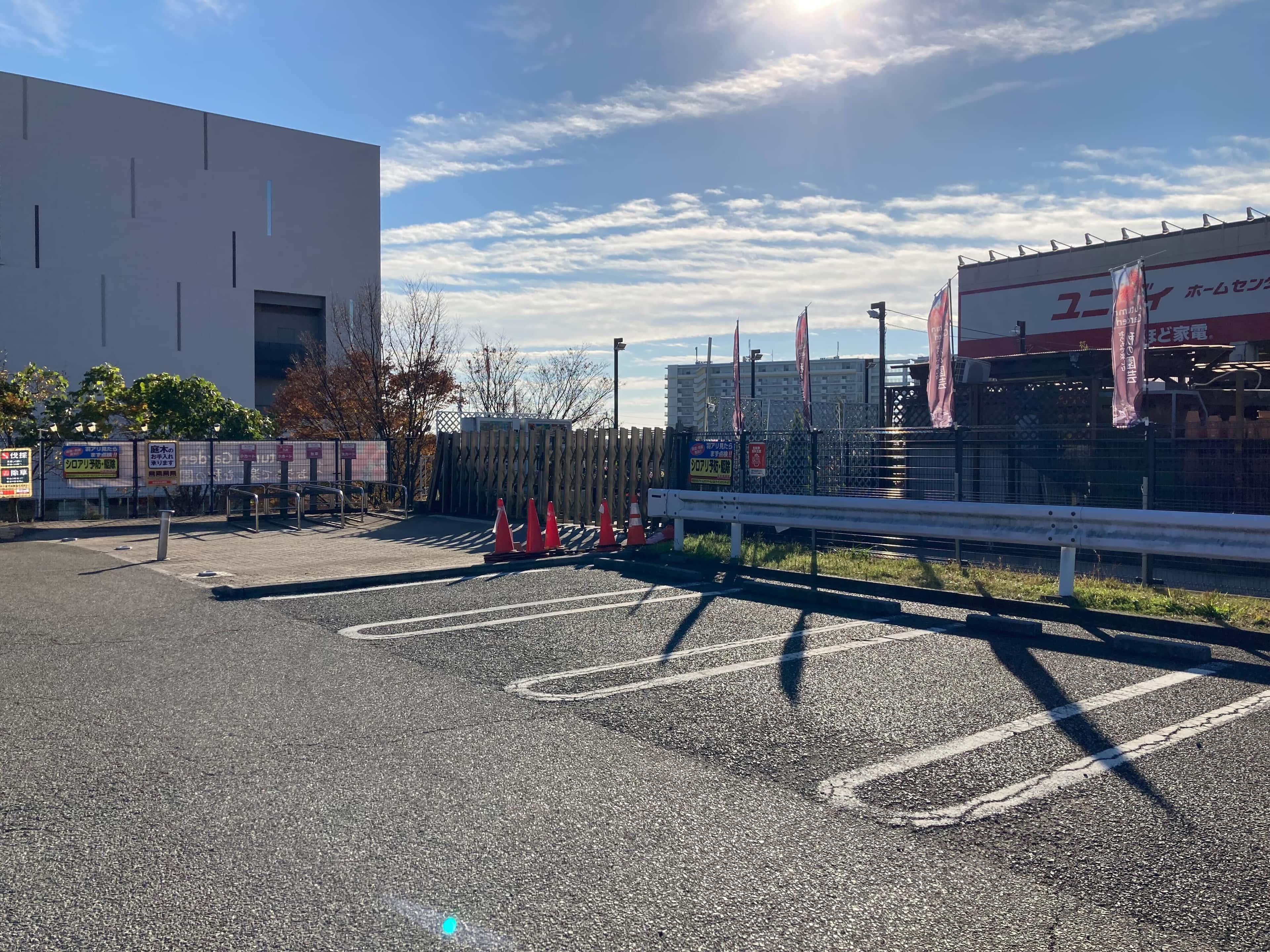 3階駐車場 キッチンカーの出店に最適な屋外駐車場の催事イベントスペース