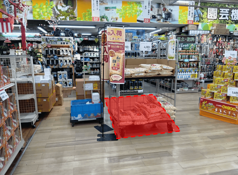 入り口付近 メイン動線前のプロモーション、食物販の出店に最適な催事イベントスペース1